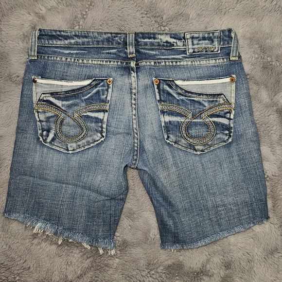 Big Star Women's Denim Shorts Cut Off Jeans in Classic Blue Size 29 - Picture 8 of 13